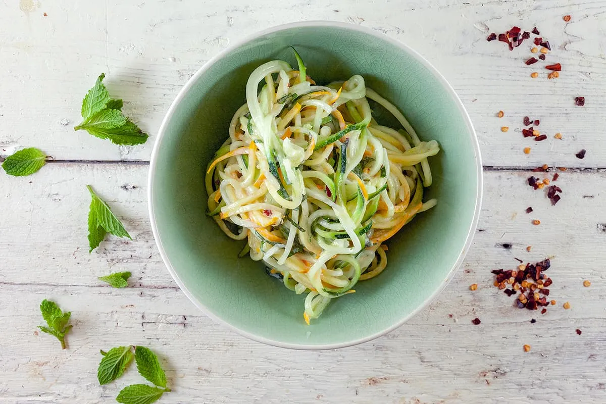 Courgettesalade met yoghurt