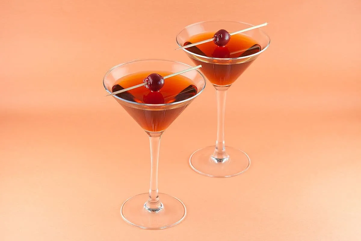 Klassieke Manhattan cocktail