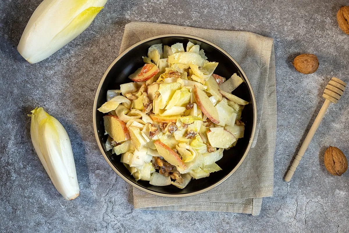 Witlofsalade met appel