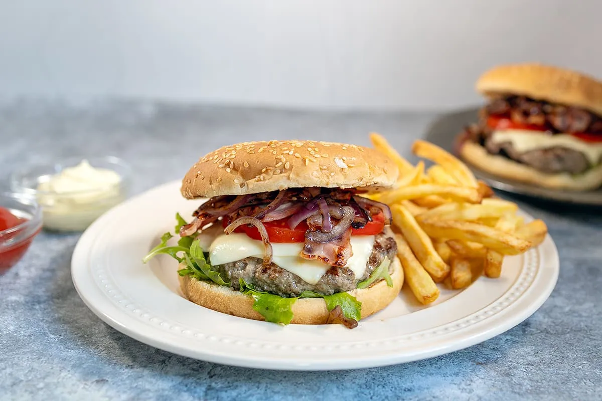 12 x hamburgers
