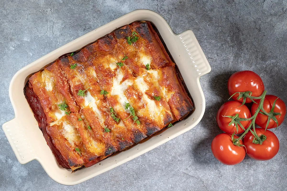 Cannelloni met gehakt en tomatensaus - heerlijk met 2 soorten kaas