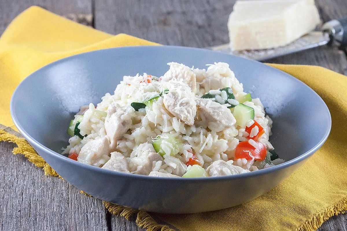 Kazige risotto met kip en courgette