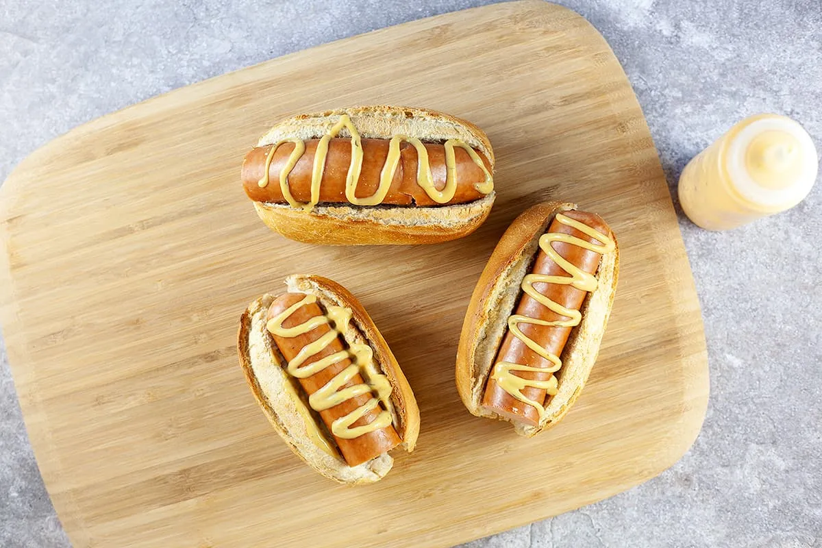 Broodje Unox - maak 'm helemaal zelf (+ saus)