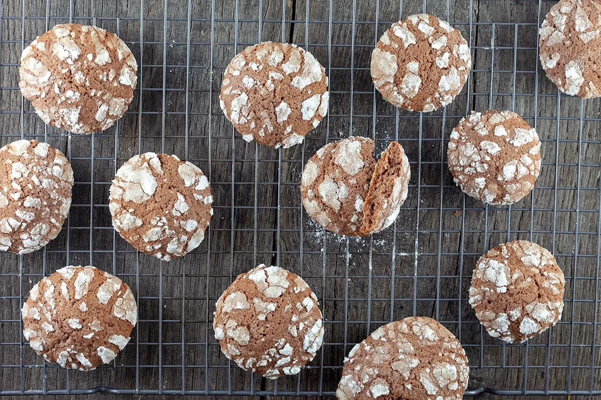 Gebarsten chocoladekoekjes