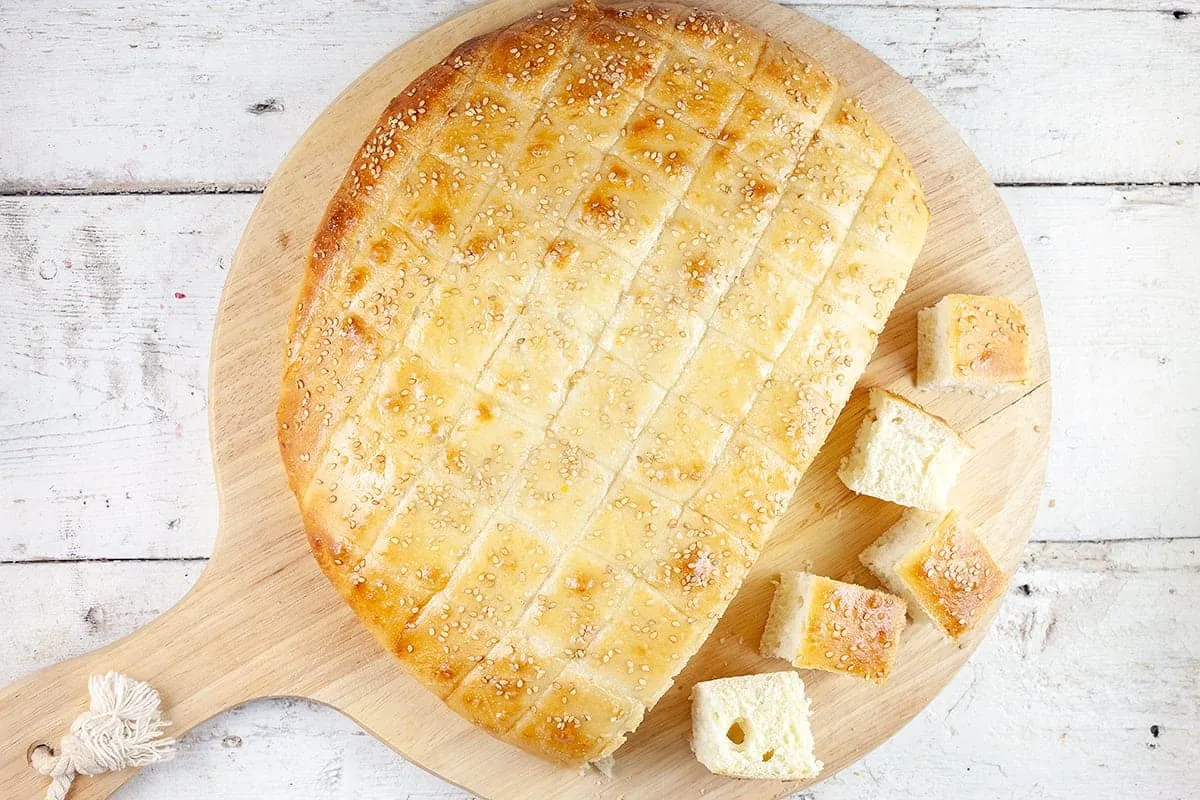 Zelf Turks brood maken