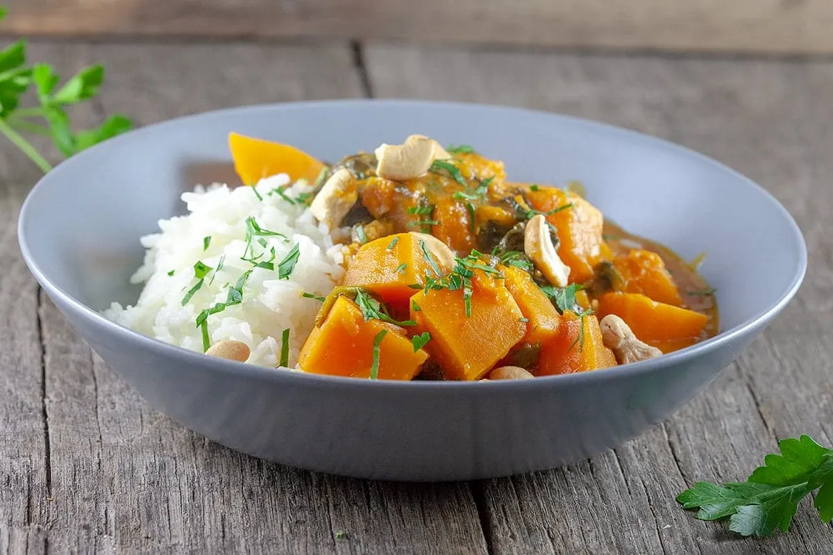 Pompoen curry met spinazie