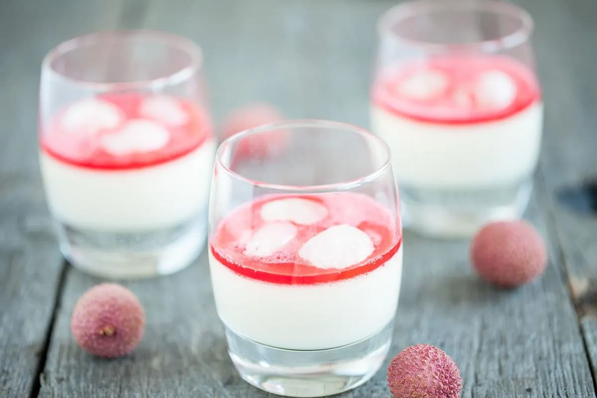 Lychee panna cotta