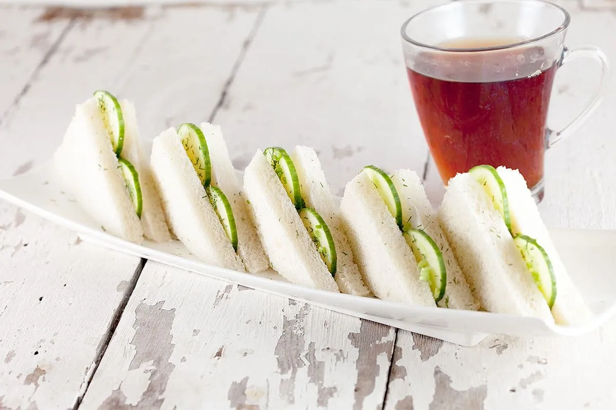 High tea komkommer sandwiches