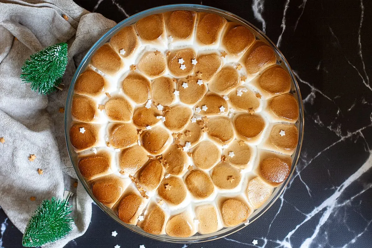 S'mores uit de oven - makkelijk en zoet Amerikaans dessert