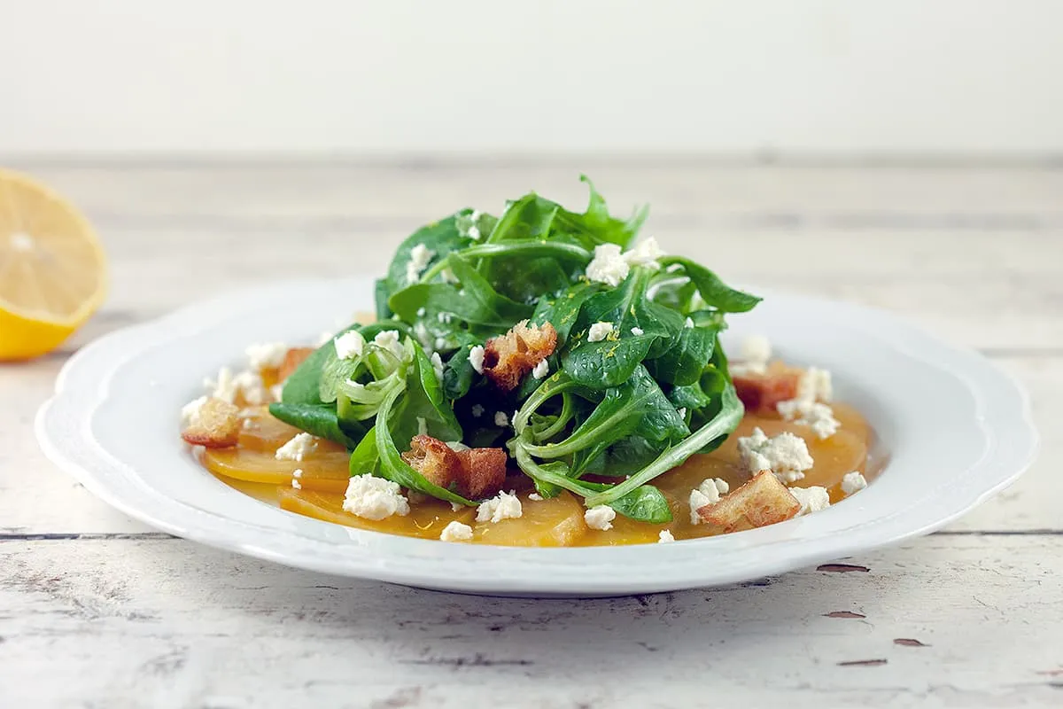 Gele bieten carpaccio