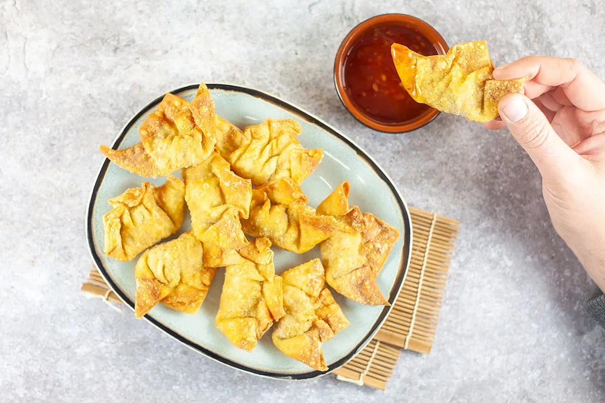 Pangsit goreng - Indonesische gevulde deeghapjes met gehakt
