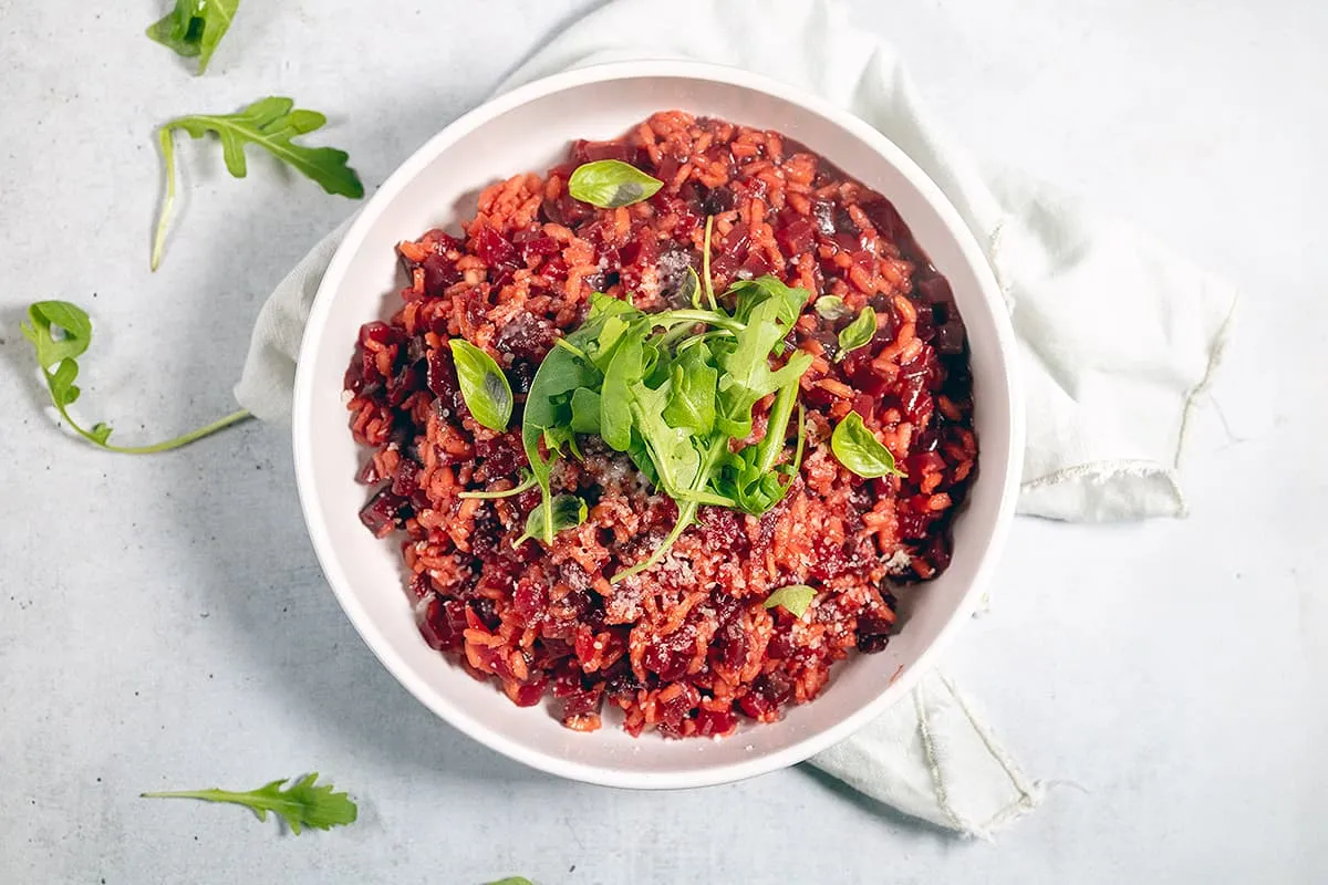 Rode bietenrisotto - een vegetarische risotto