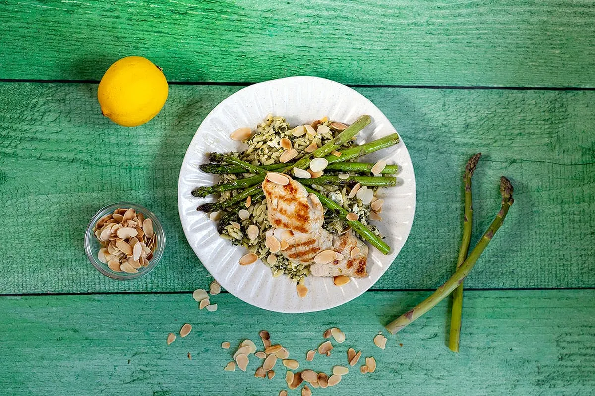Orzo salade met groene asperges - lekker met of zonder kalkoen