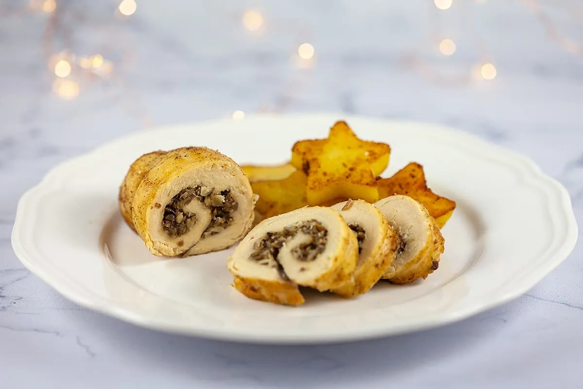 Kiprollade met champignons