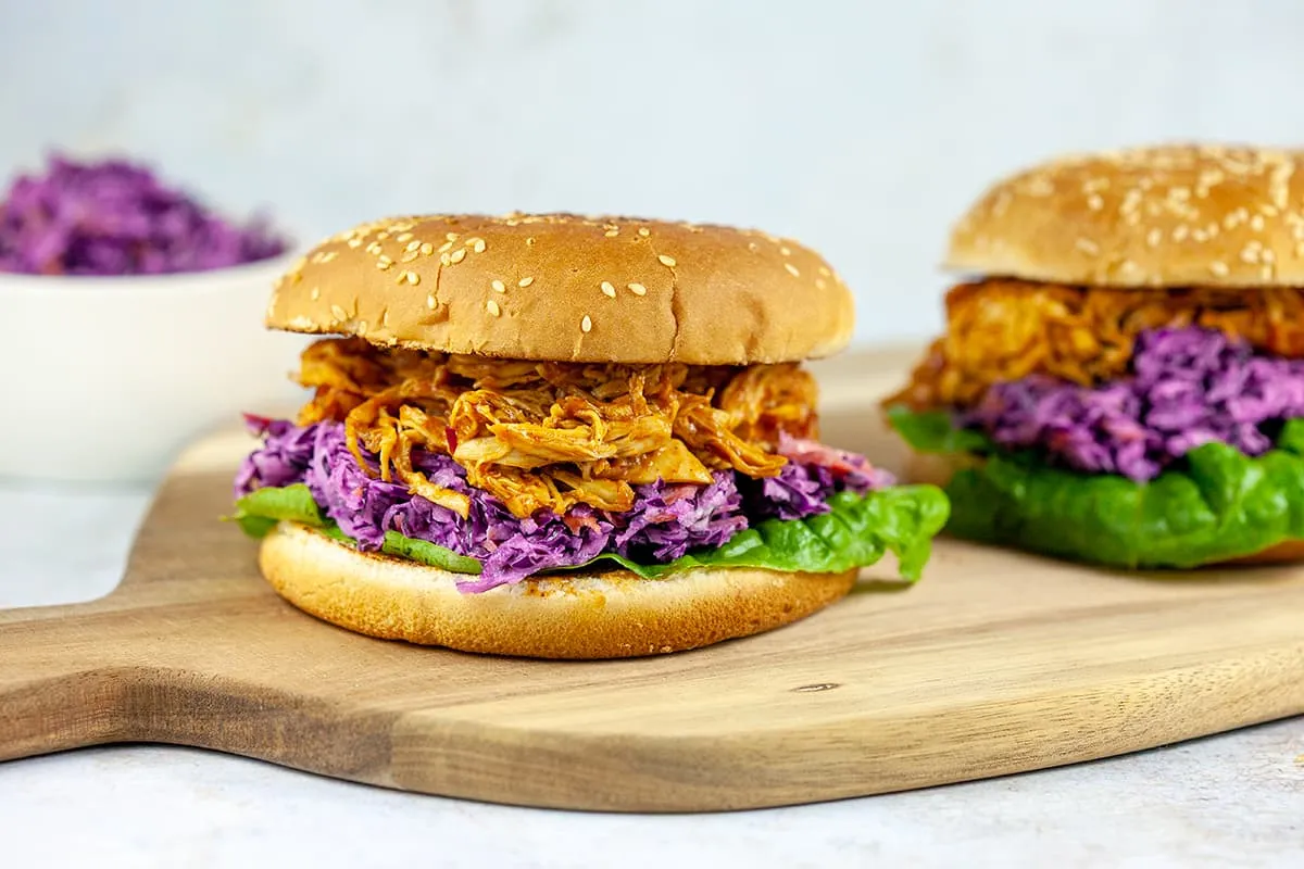 Snelle pulled chicken - klaar in minder dan 20 minuten!