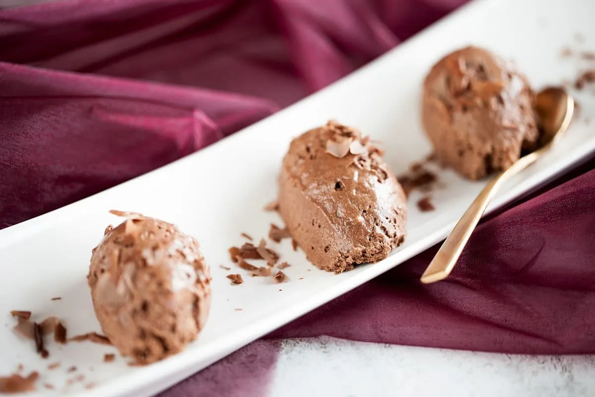 Zachte chocolademousse (heerlijk luchtig)