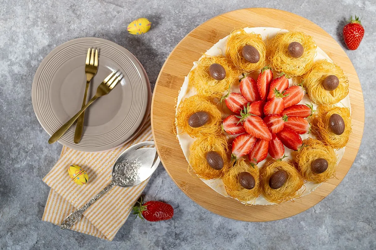 Paas citroen cheesecake - heerlijk romig met krokante vogelnestjes
