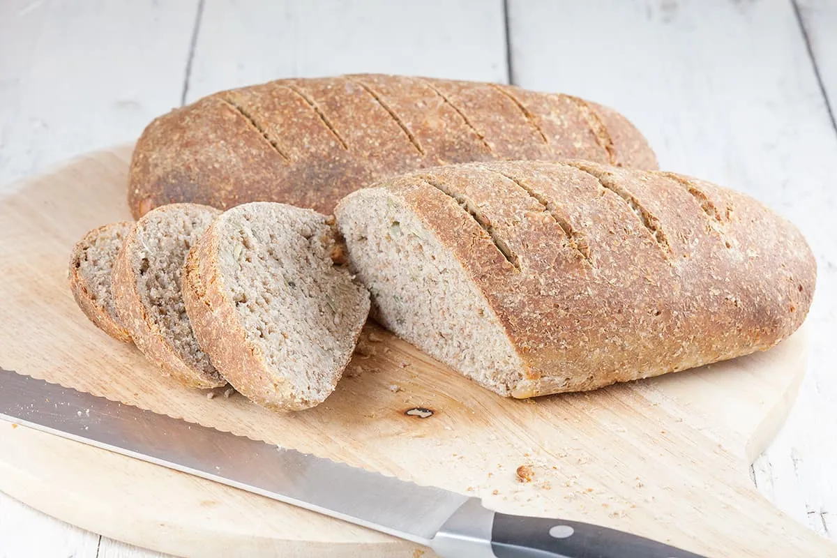 Zelf zuurdesembrood maken