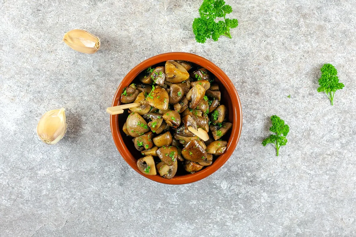 Knoflookchampignons tapas