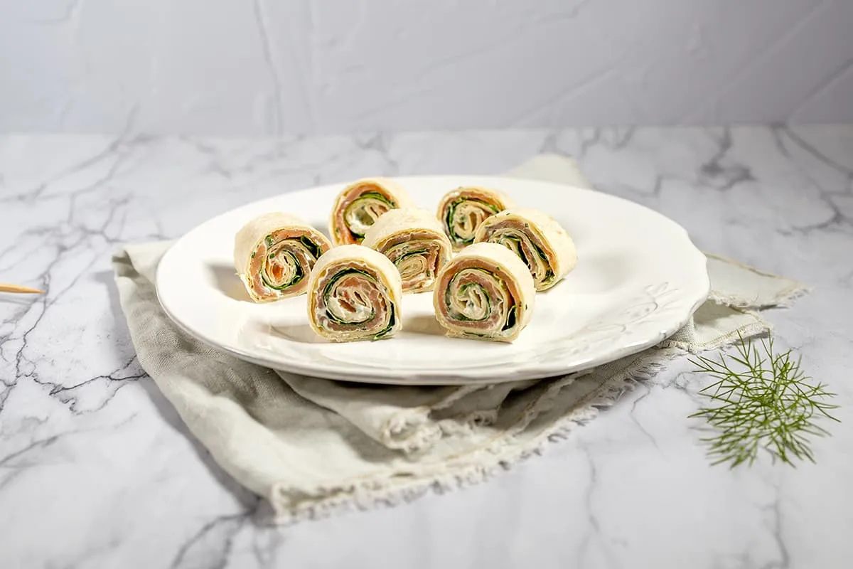 Wraprolletjes met zalm