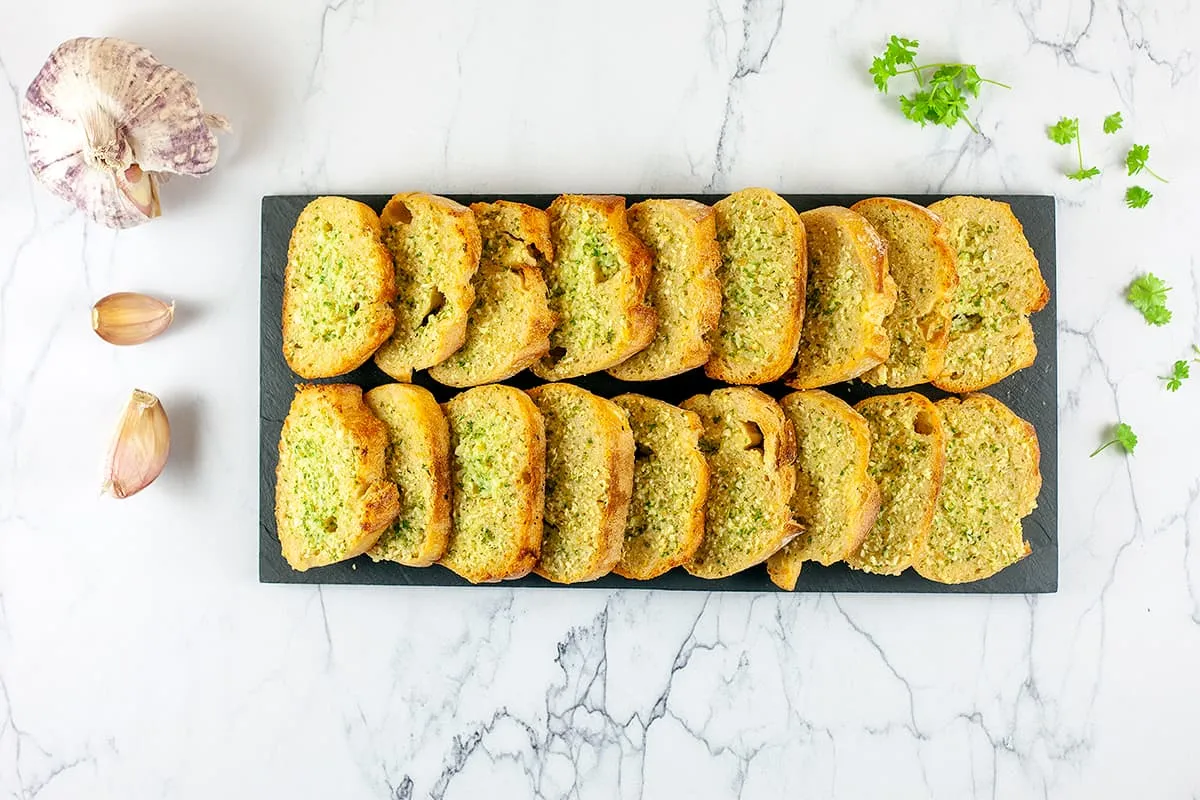 Knoflookbrood