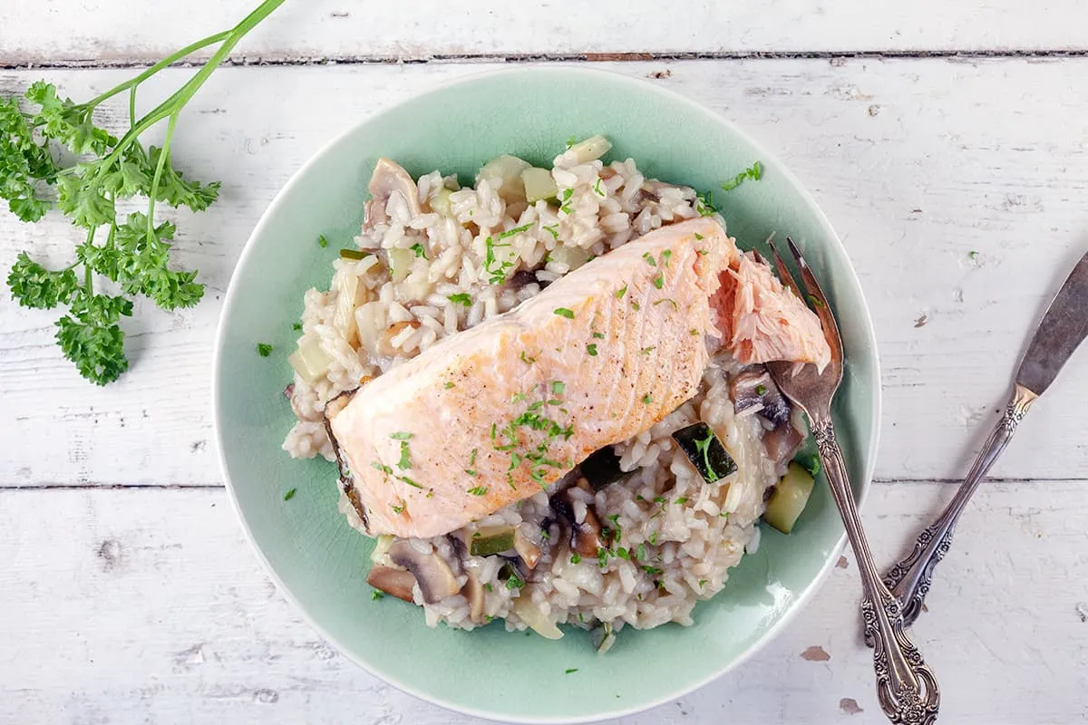 Risotto met venkel, courgette en zalm