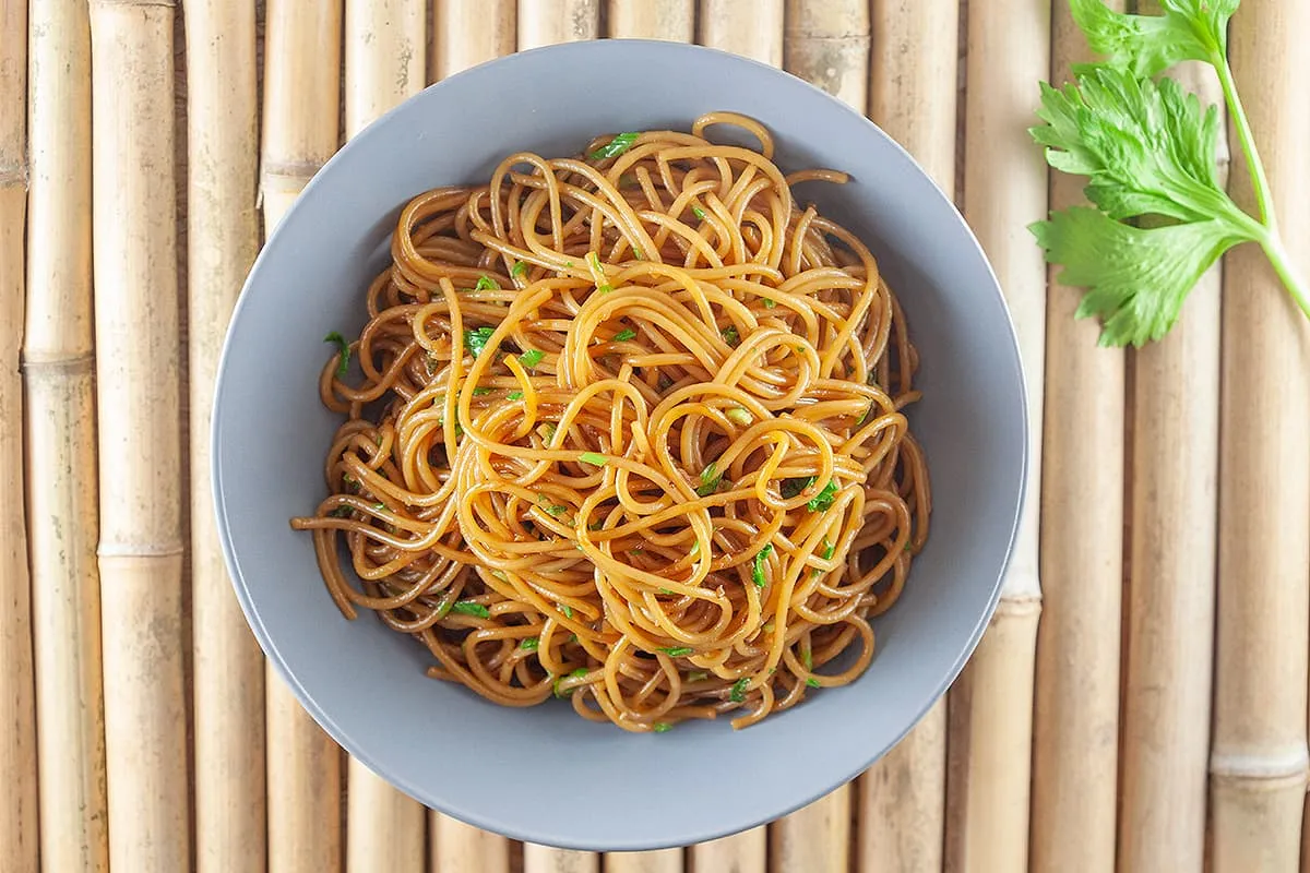 Surinaamse bami