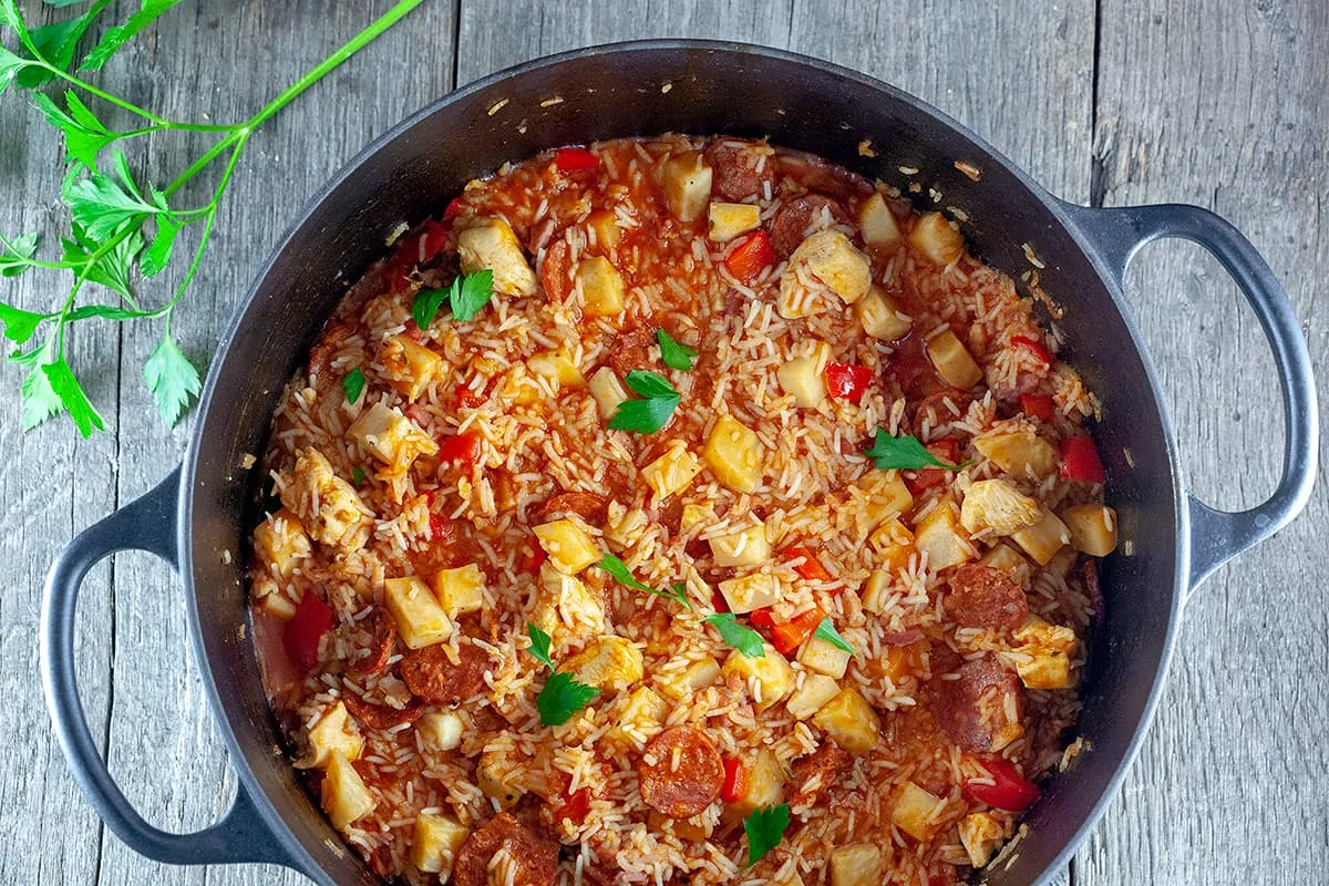 Jambalaya met chorizo en kip