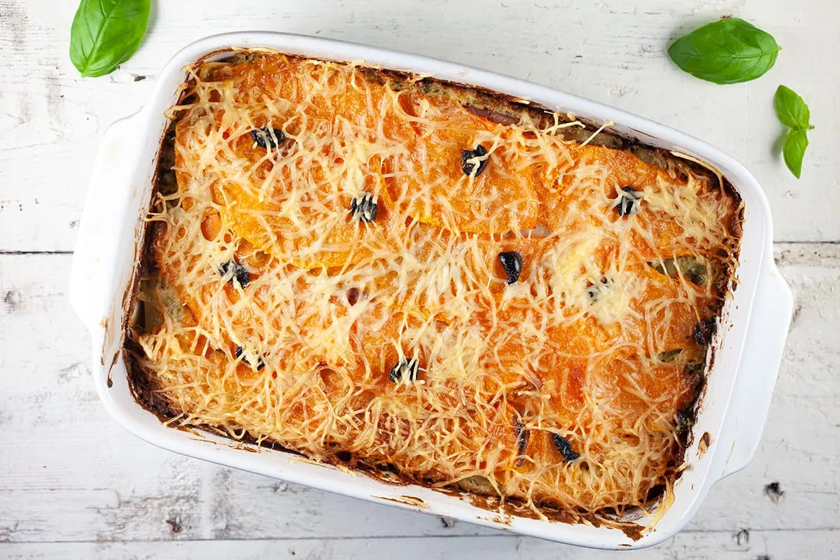 Pompoenlasagne met ham en pesto