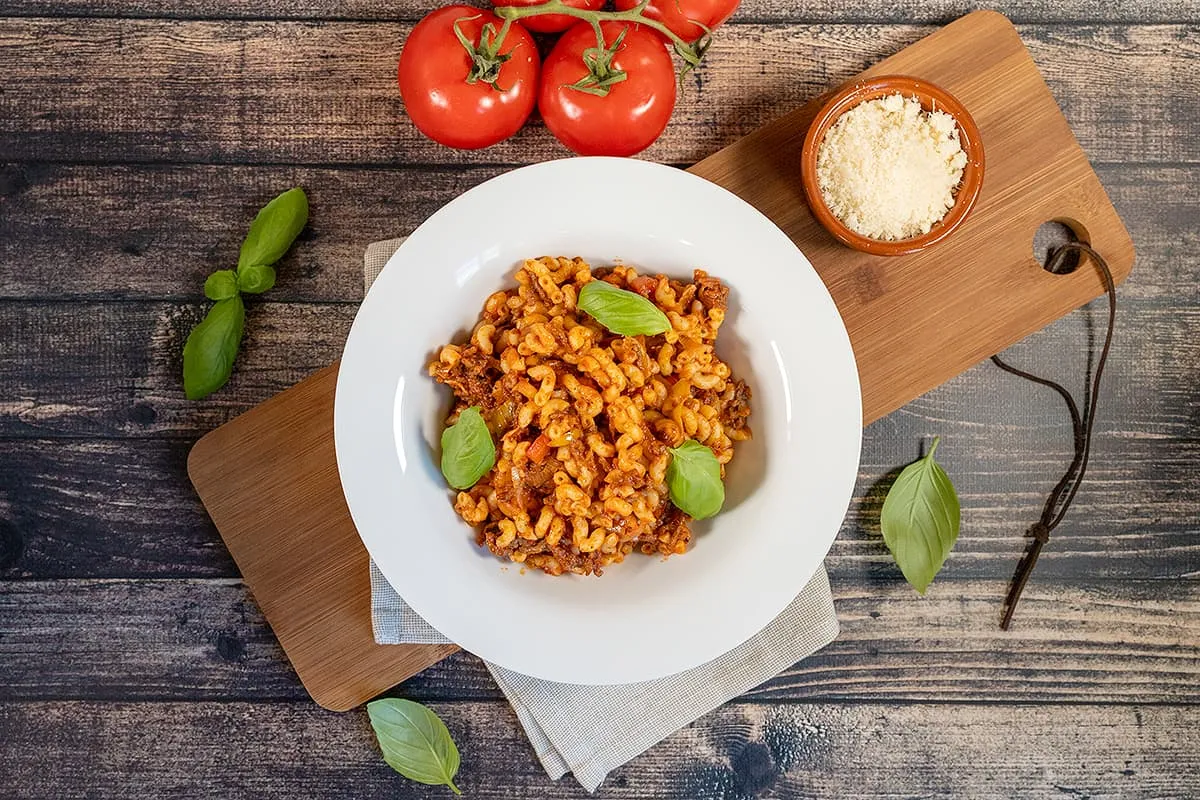 Macaroni met gehakt, lekker makkelijk en goedkoop!