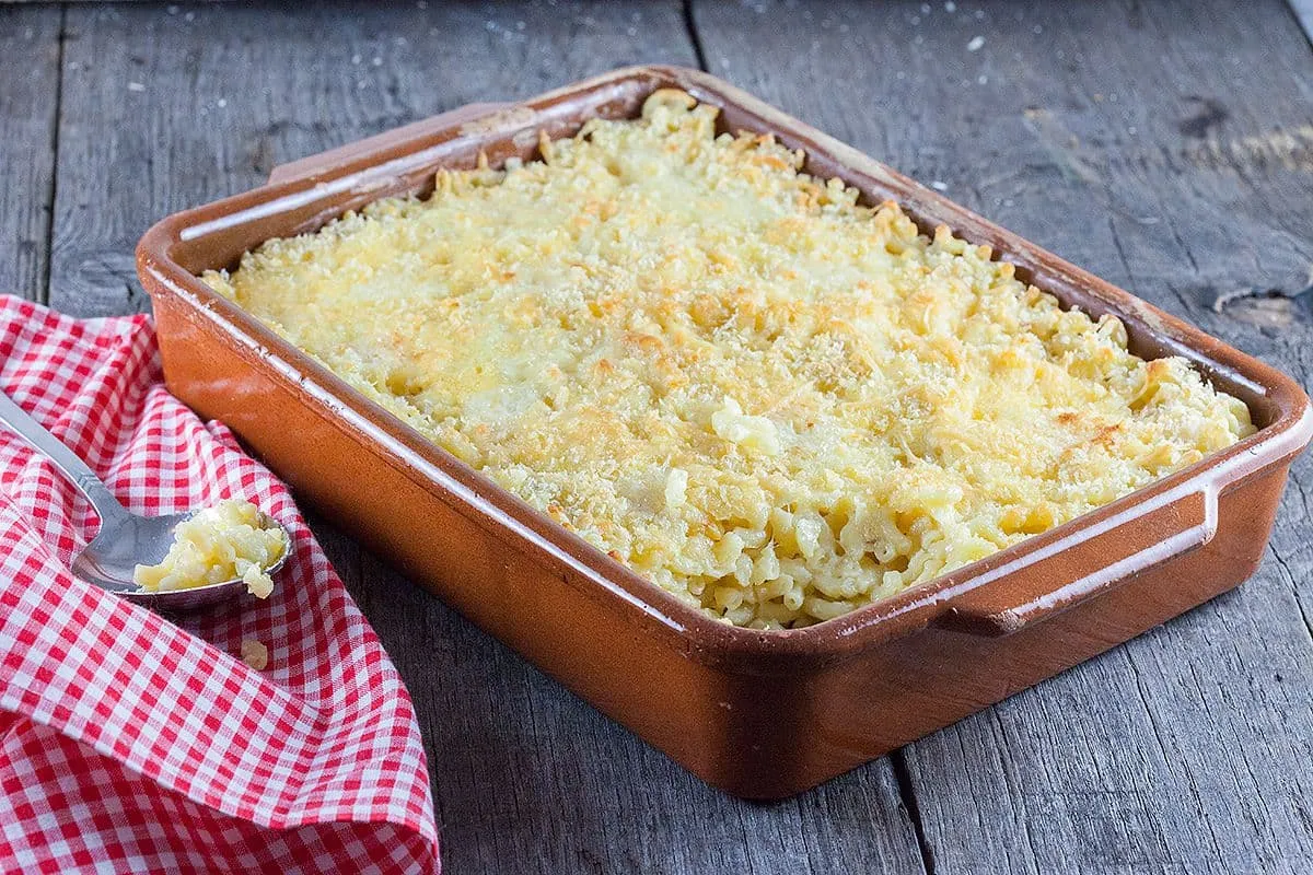 Macaroni met kaas uit de oven