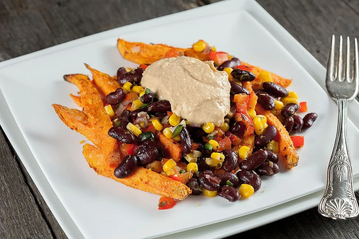 Gebakken zoete aardappel nachos