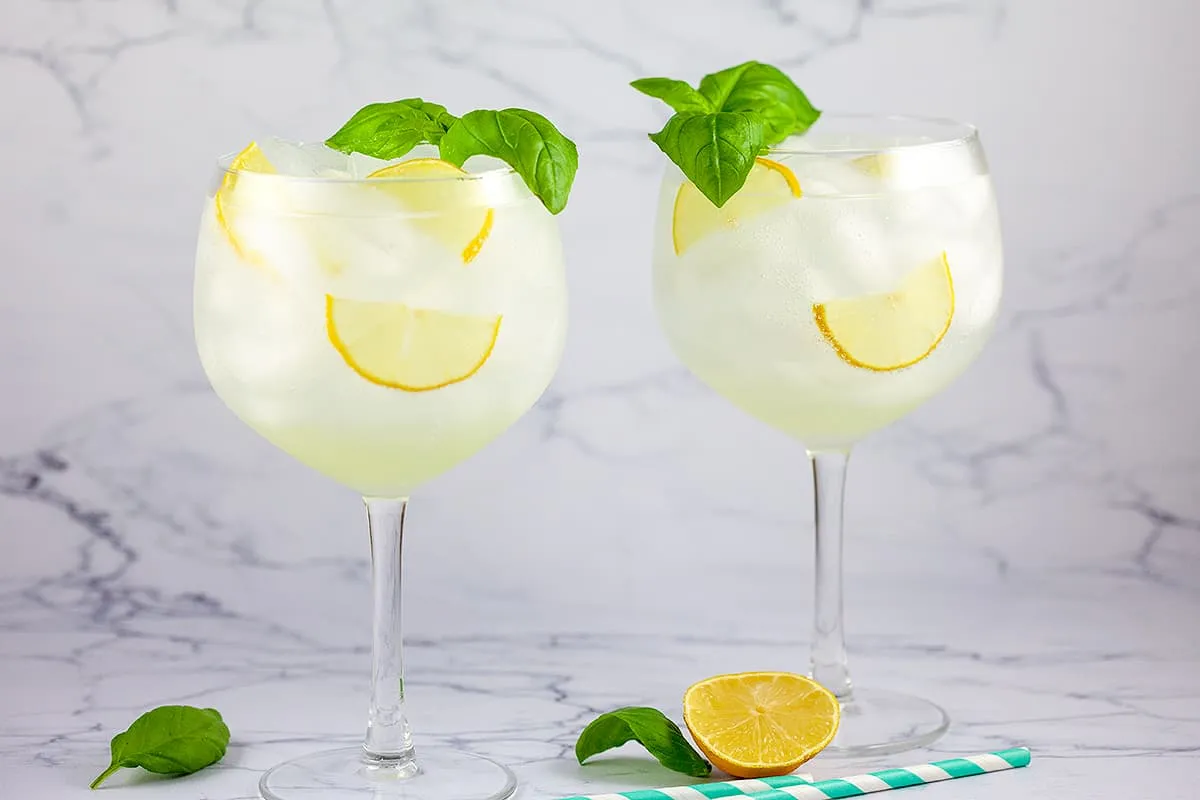 Limoncello Tonica