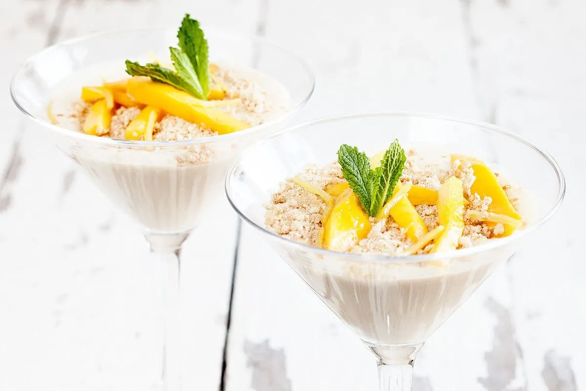 Makkelijk mango en gember toetje