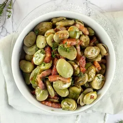 Recept: Tuinbonen met spekjes