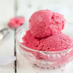 Recept: Frozen yoghurt met frambozen