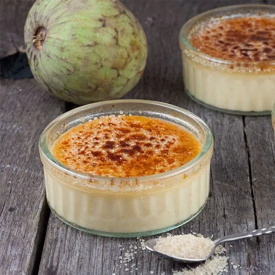Cherimoya crème brûlée