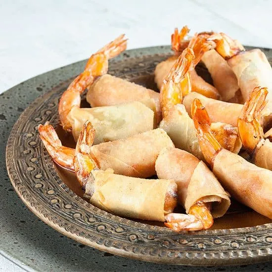 Recept: Pikante garnalen in een knapperig jasje