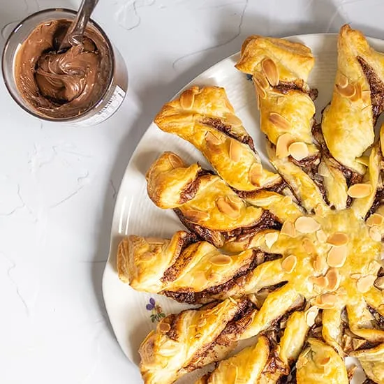 Recept: Bladerdeeg met Nutella en peer