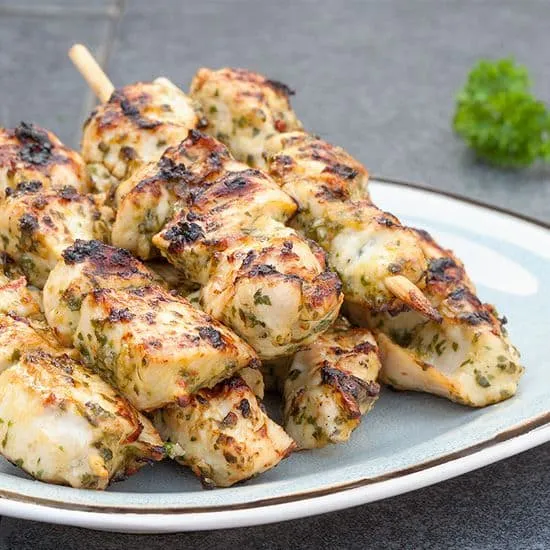 Chimichurri bbq kipspiesen