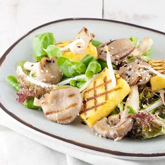 Recept: Polenta salade met oesterzwammen