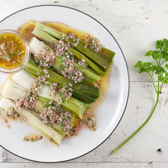 Recept: Poireaux vinaigrette - Prei met vinaigrette