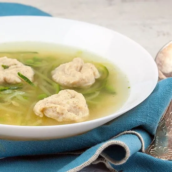 Recept: Groentesoep met spelt dumplings