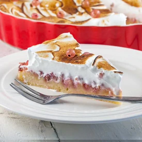 Recept: Roze besjes en meringue taart