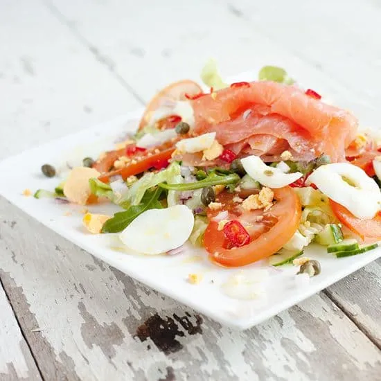 Recept: Salade met zalm en ei