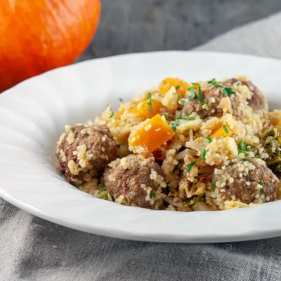 Pittige couscous met gehaktballetjes en pompoen