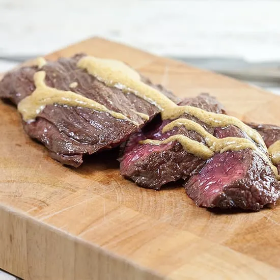 Recept: Bavette met mosterdsaus