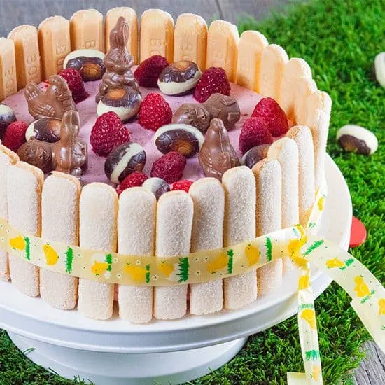 Recept: Frambozen Charlotte Russe voor Pasen