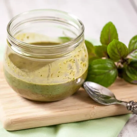 Recept: Afrikaanse blauwe basilicum vinaigrette