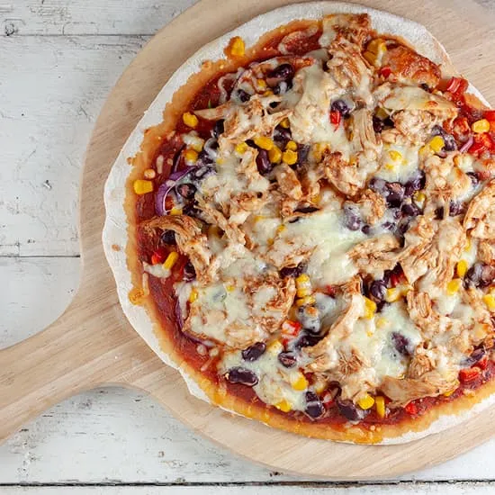 Recept: Barbecue kip pizza